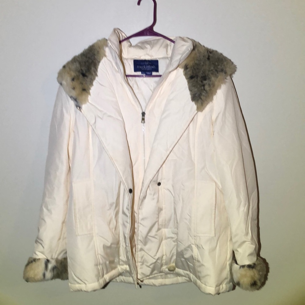 Mackintosh women’s New England winter coat (fur)